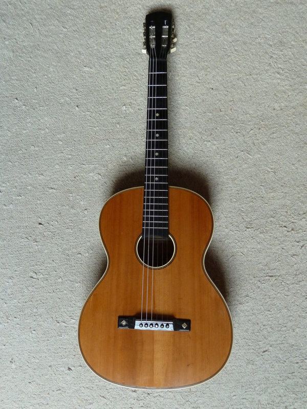 Gitarre  J. O. Nobitschek Innsbruck ca. 1920