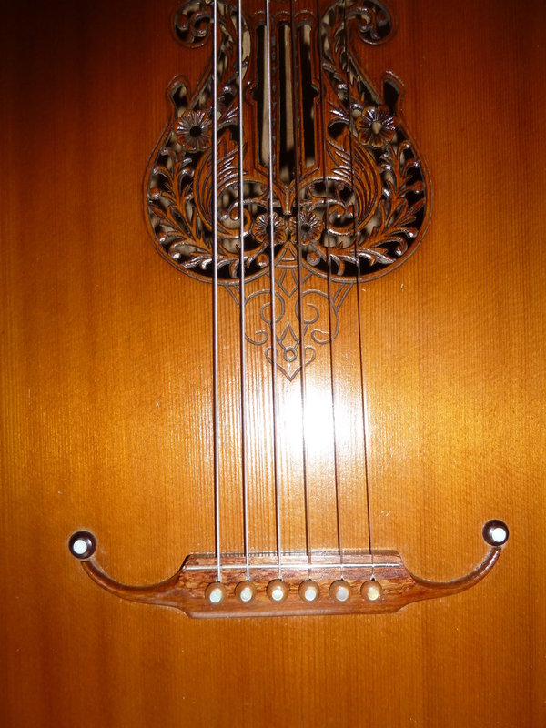 Gitarrenlaute " Antiqua " 1900