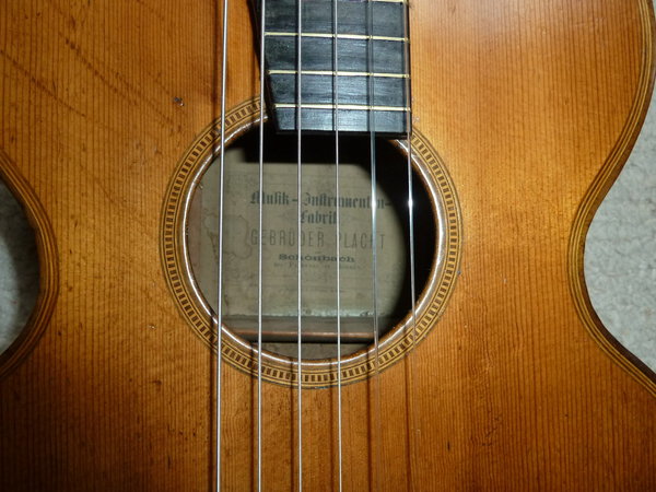 Antike Gitarre Gebrüder Placht ca. 1840